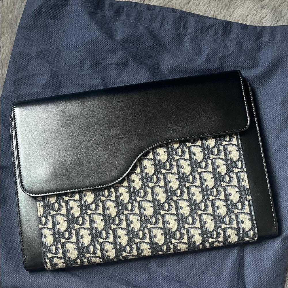 Dior Black and Cream Men's pouch 30*20.5cm